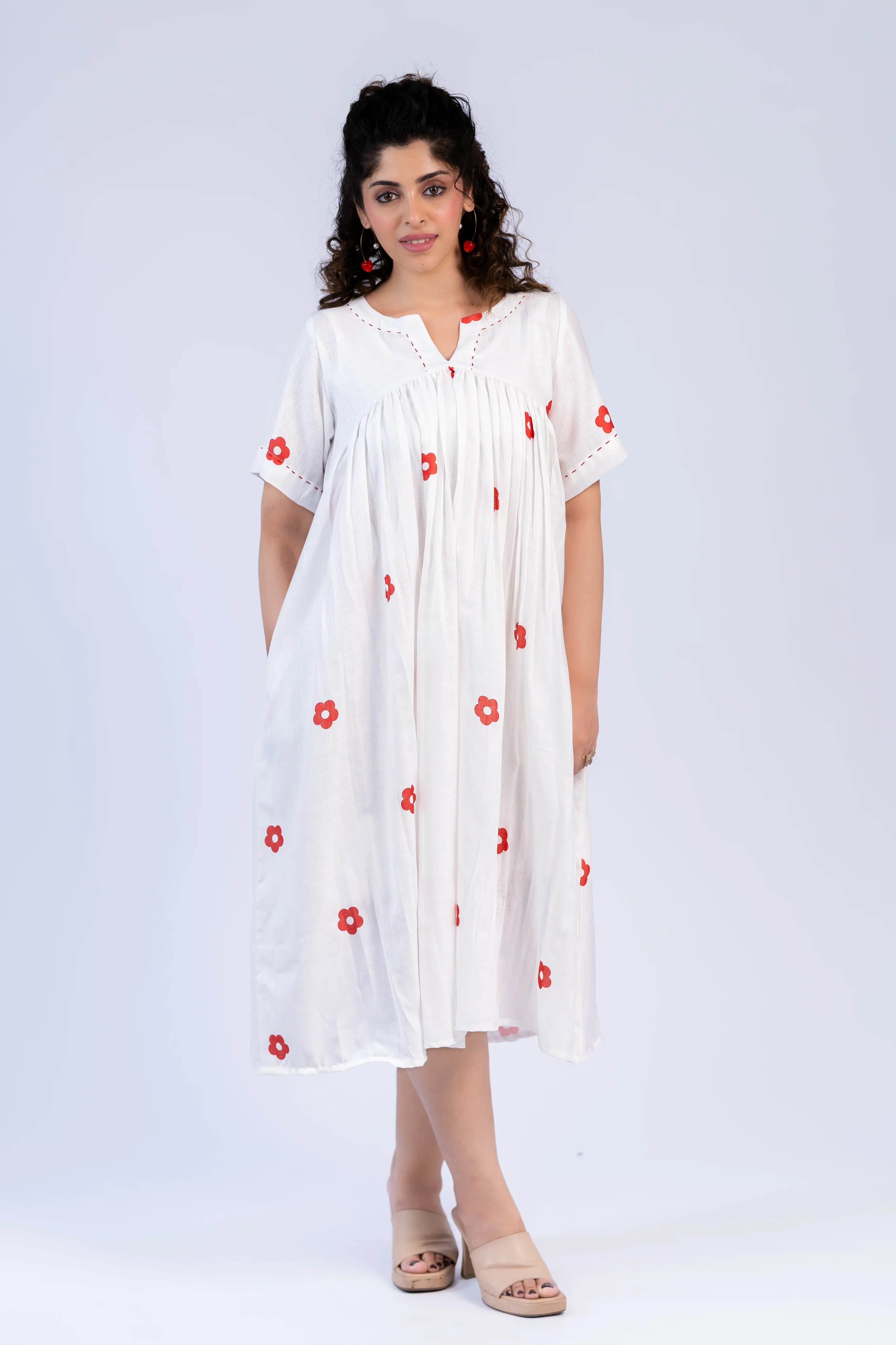 White & Red Daisy Print Linen Dress