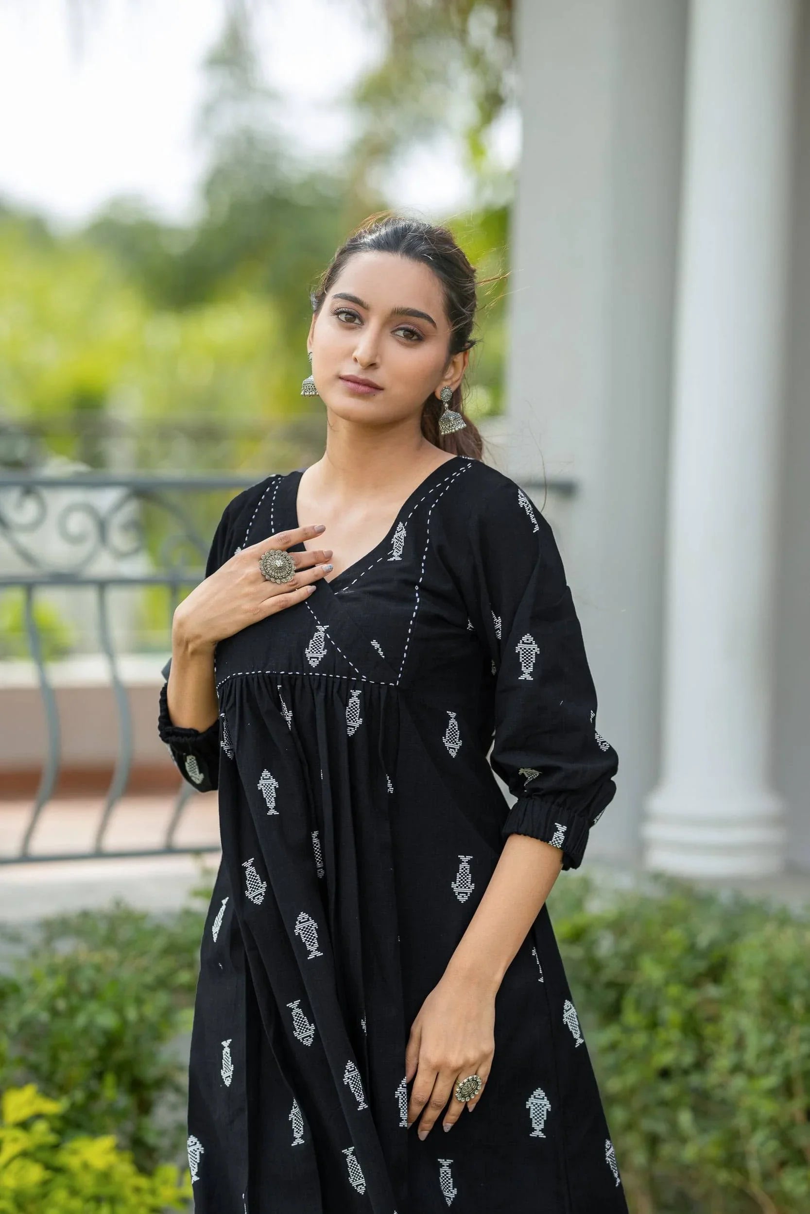 Ekta Black Jamdhani Dress - Hello June