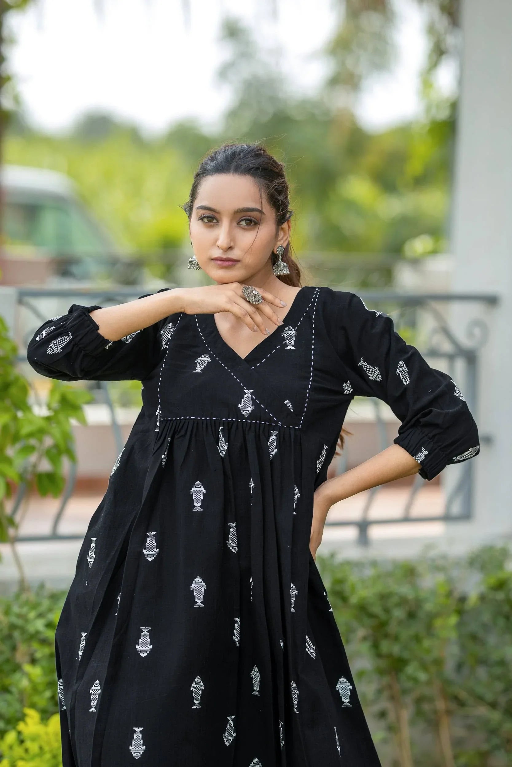 Ekta Black Jamdhani Dress - Hello June