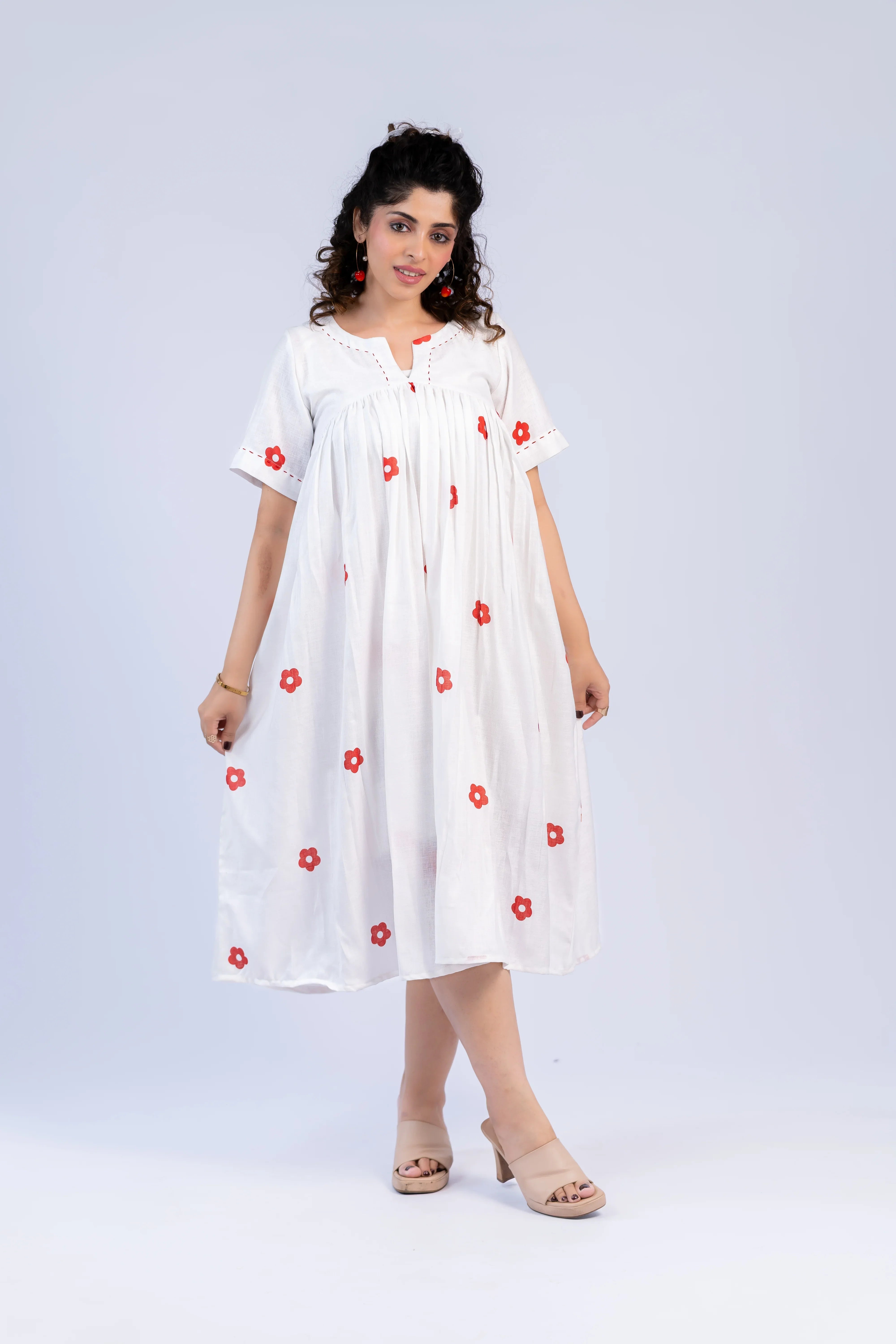 White & Red Daisy Print Linen Dress