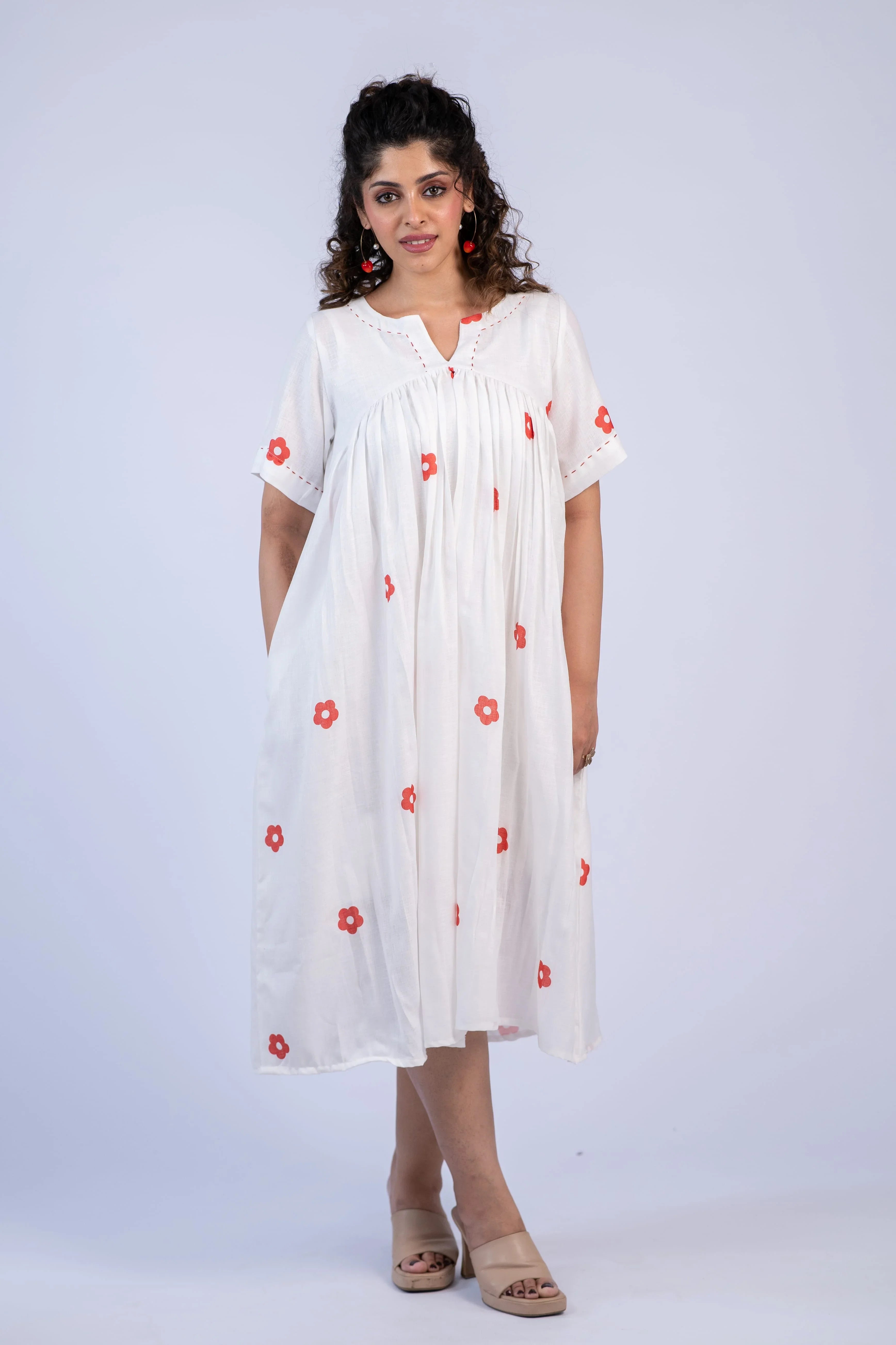 White & Red Daisy Print Linen Dress