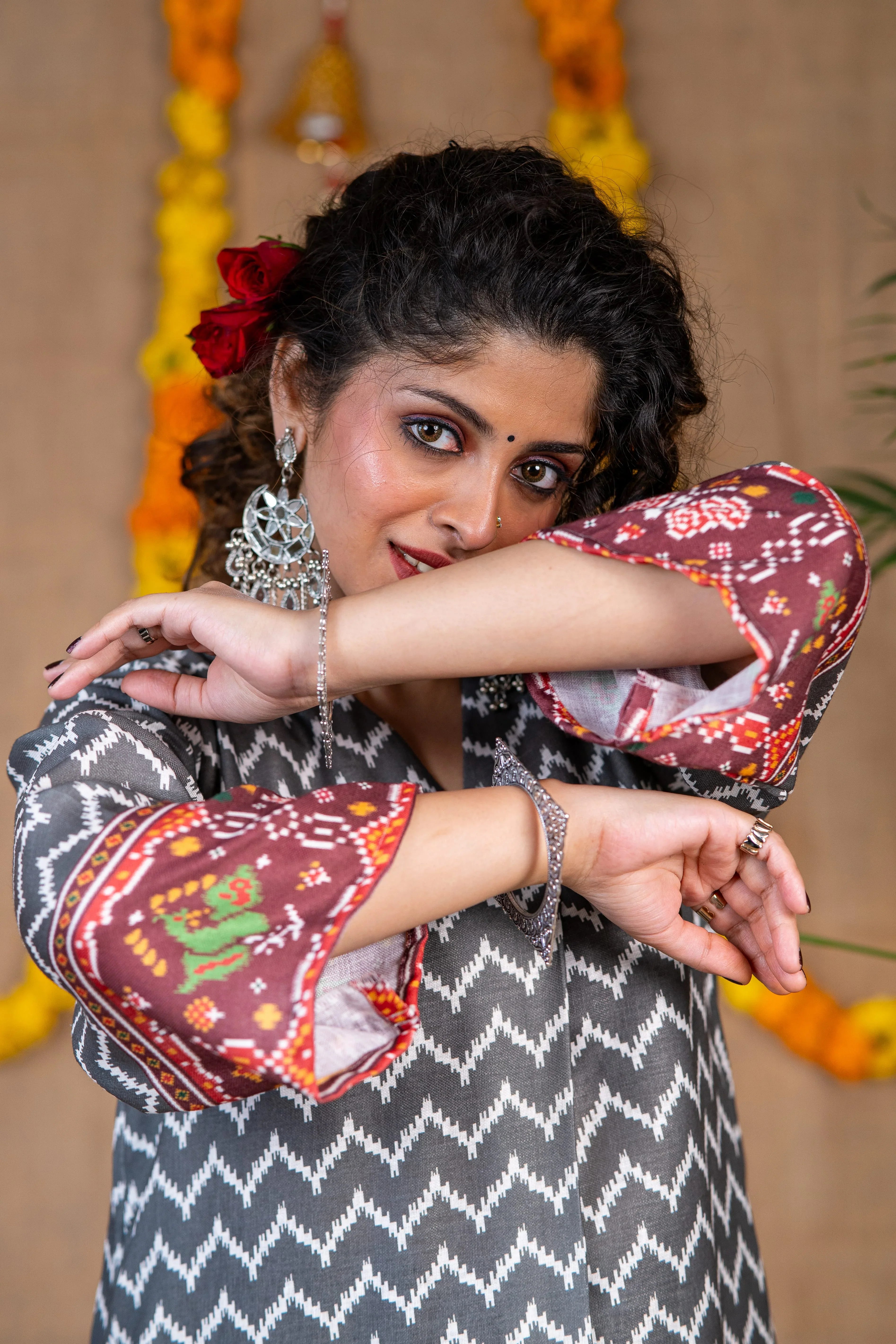 Grey Ikkat Print Linen Kurta Set