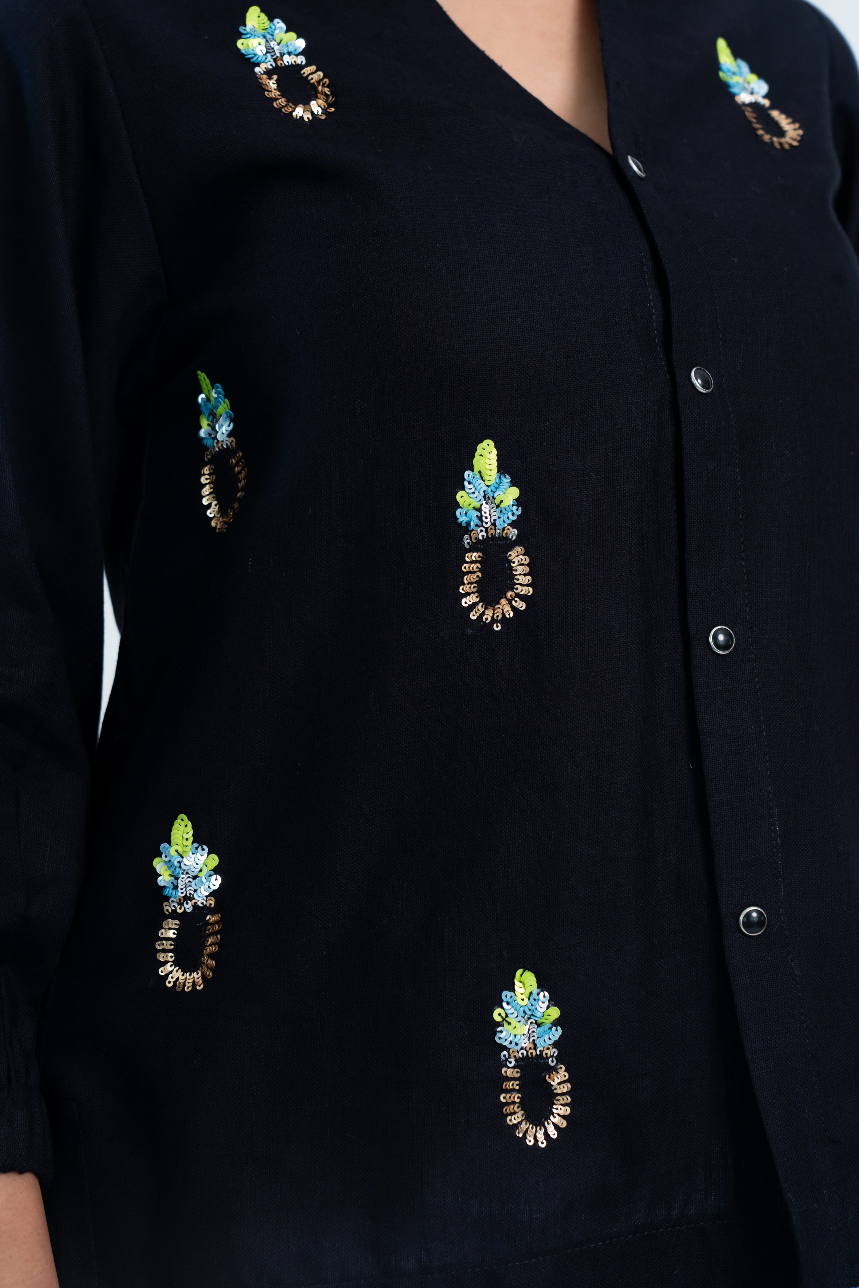 Black Cotton Shirt with Pineapple Embroidery