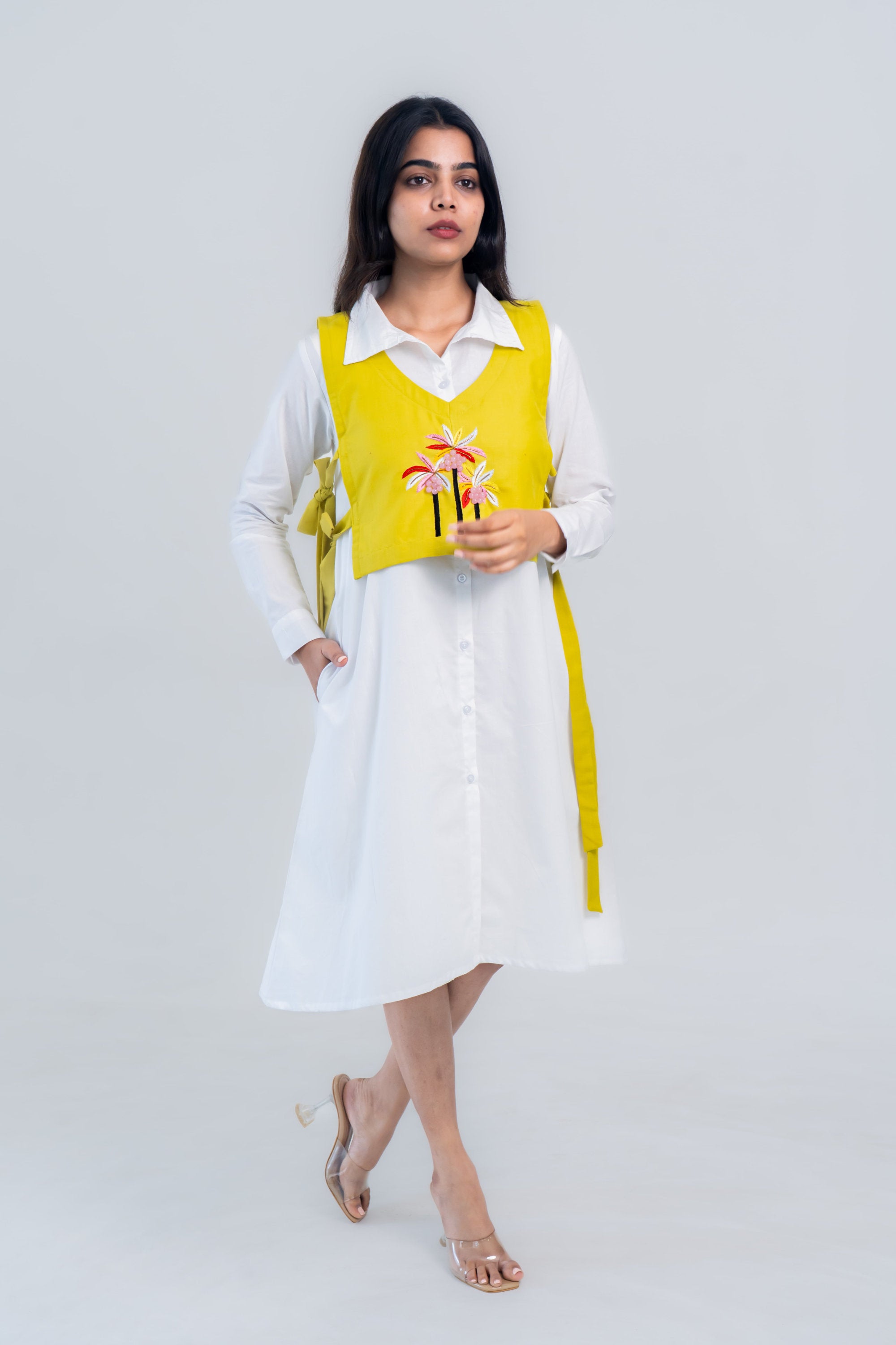Palm Tree Embroidered Tie-Up Vest