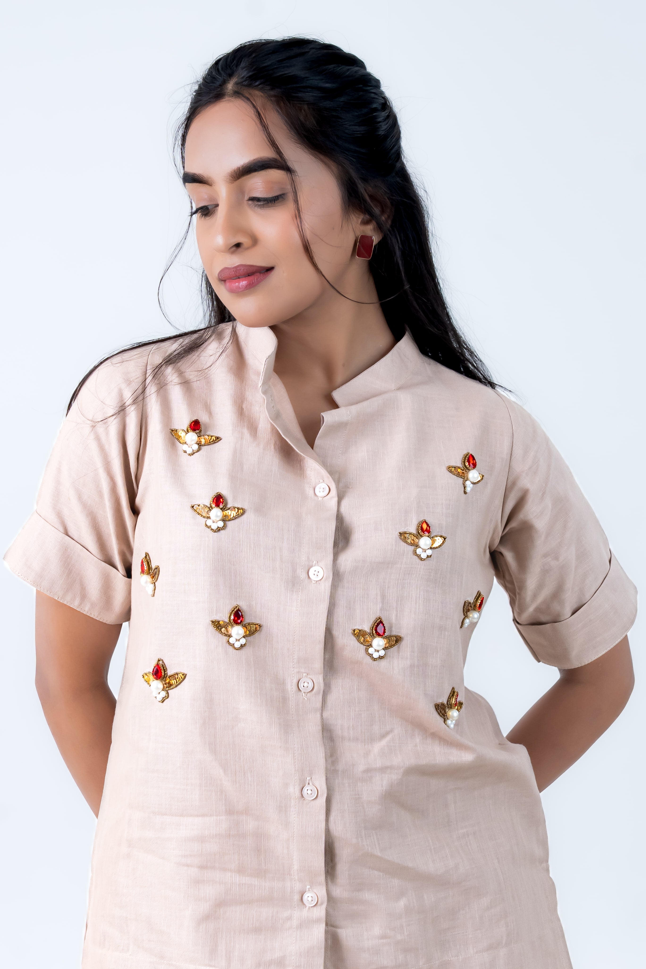 French Vanilla Co-Ord with Bee Embroidery